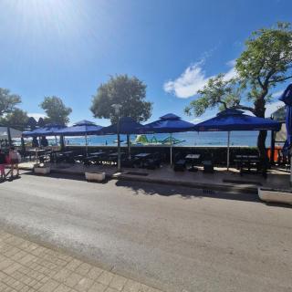 GRAND - Beachfront Rooms & Apartments - Selce - 2