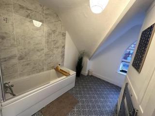 Incredible 2 Bedroom On Tower Bridge - Londra - 6