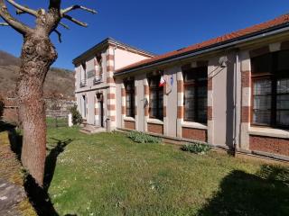Gîte confortable 3 chambres au bord de l'Allier - FR-1-582-16 - Saint-Julien-des-Chazes - 0