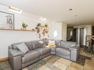 2 Dewars Farm Cottages - 9