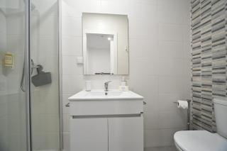 Right Place - Lisbon - 8