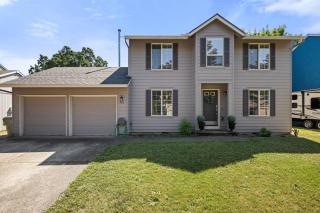 Noble Woods Escape - Hillsboro - 9