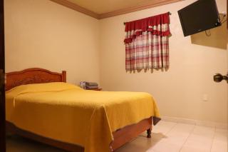 Hotel Coroneo - - 3