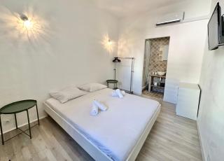 Heart of Juan les pins - AC - 5min beach & restaurants - Antibes - 7