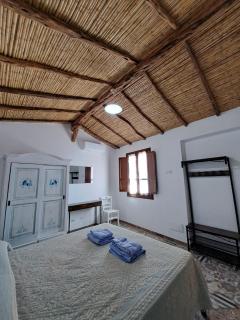 SA DOMU ANTIGA - Casa Indipendente in Centro Storico - Tortolì - 2