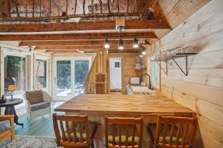 Gloversville Retreat with Patio & Lake Access! - 6