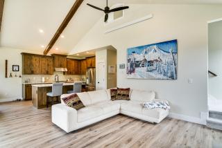 Government Camp Vacation Rental with Private Hot Tub - Government Camp - 6