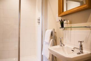 The Peat Spade Inn - 2