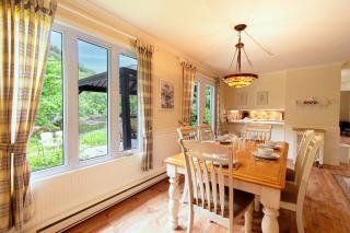 Les Chalets Tourisma - Chalet au bord de l'eau avec spa et foyer - Le Draveur - Saint-Raymond - 7