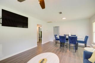 Port Neches Home Rental Walk to Tugboat Island! - 5