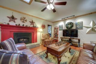 Campbell Retreat in Maggie Valley with Deck! - Maggie Valley - 7