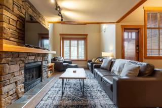 Pinnacle Ridge Condos by Fernie Central Reservations - Fernie - 8