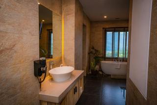 Dorje's Resort and Spa - Pokhara - 3