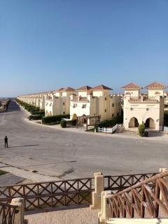 3 bedroom 2 bathrooms, ground floor with large swimming pool at stella heightssidy abd el rahman - El Alamein - 5