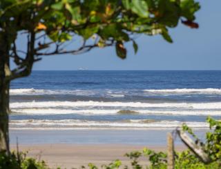 Linda Casa apenas 200 metros da melhor Praia de Itanhaém - Itanhaém - 7