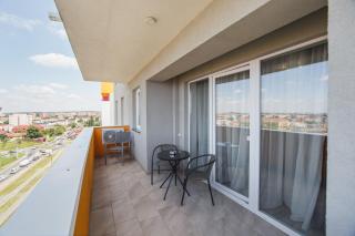 Creamy Wood Haven - Oradea - 2