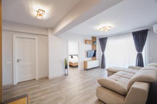 Creamy Wood Haven - Oradea - 0