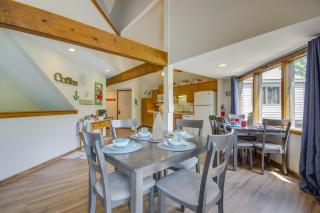 Lakefront Osage Beach Home with Community Pool! - Osage Beach - 4