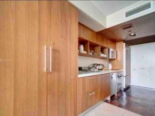 Luxury Building with Ocean Views in Downtown - 3