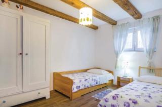 Schwarz pool house - 3