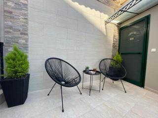 Alex Apartment Suites - Virós - 3