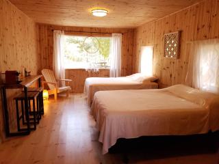 New Buddha Bing Unique Experience Cottage and Cabins - Tobermory - 0