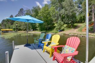 Lakefront Nevis Cabin Escape with Hot Tub! - Nevis - 0