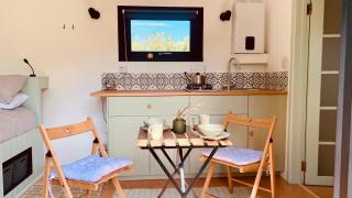Apple Orchard Shepherd Huts - Staple Cross - 5
