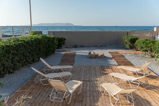 Aelia Seafront 2 BDR Villa by Hospi - Kokkini Khanion - 5