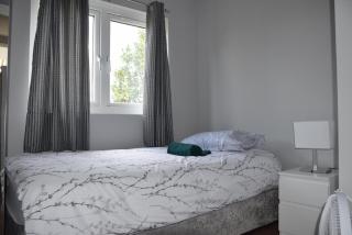 7 Bedroom House, Garden, sleeps 12 - 1