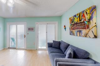 Front Beach Retreat C & D2 - Panama City Beach - 0