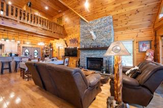 Outlaw Mountain Lodge Fire Pit and Panoramic Views! - Brasstown - 7