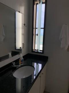 Apartamento Beira-Mar na Praia do Morro ideal para Famílias e Grupos 10 pessoas - 1