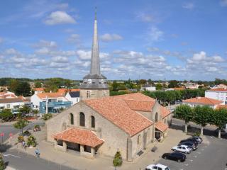 Appartement moderne 2 chambres, 2 salles d'eau, face mer, parking, proche commerces, St Jean de Monts - FR-1-323-276 - Saint-Jean-de-Monts - 1