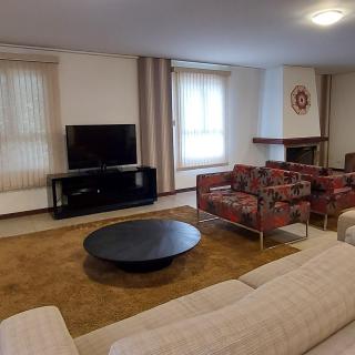 Apartamento Campos do Jordão - Centro Capivari - Campos do Jordão - 2