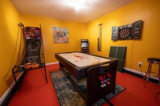 Vacation Home near Beach and Waterpark! - Panama City Beach - 4