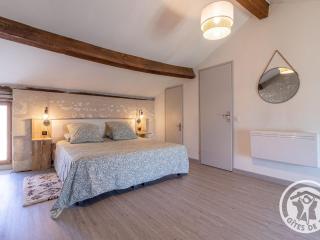 Gîte charmant en tuffeau près de Saumur avec terrasse, poêle à bois et grandes commodités - FR-1-622-64 - 9