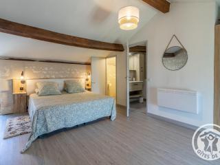 Gîte charmant en tuffeau près de Saumur avec terrasse, poêle à bois et grandes commodités - FR-1-622-64 - 3