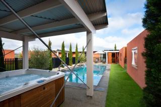 Villa Monte Lago - Glenlyon - 1