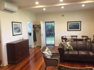 Gorgeous Stone Cottage on the Seafront - 5