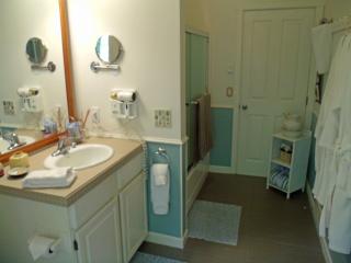 Inn to the Woods - Friday Harbor - 8