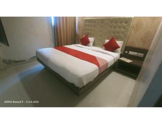 Hotel Leisure, Ahmedabad - Ahmedabad - 5