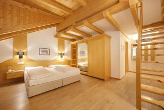 Hotel Goldene Rose - Bruneck - 3