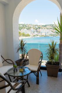 Adam & Eve Suites - Sarandë - 7