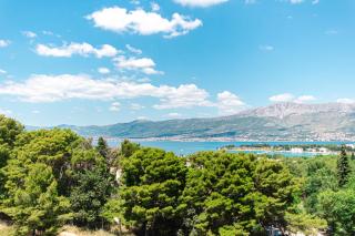 Spacious sea view apartment near Marjan & Beach - 6