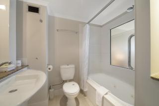 Airport Heritage Motel - 2