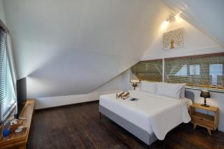 BIG & PRIVATE 9 BED, 9 BATH, Viola Villa, POOL, Best Location - 2