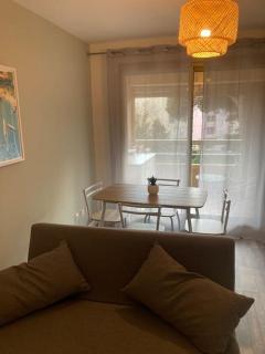 Hyères : Appartement T2 au Port St Pierre - Hyères - 9