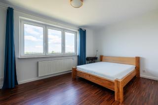 Kobielska 6 - Bezpłatny parking - Free Parking - 500m Wojskowy Instytut Medyczny - wielki taras z przepięknym widokiem na park - Apartament dla 4 osób - Better Rentral - Varsavia - 5