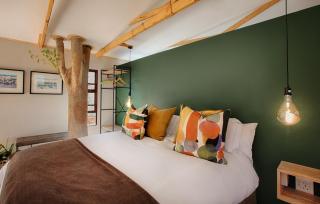 Elsewhere Treehouse and Apartment on the River - Muldersdrift - 7